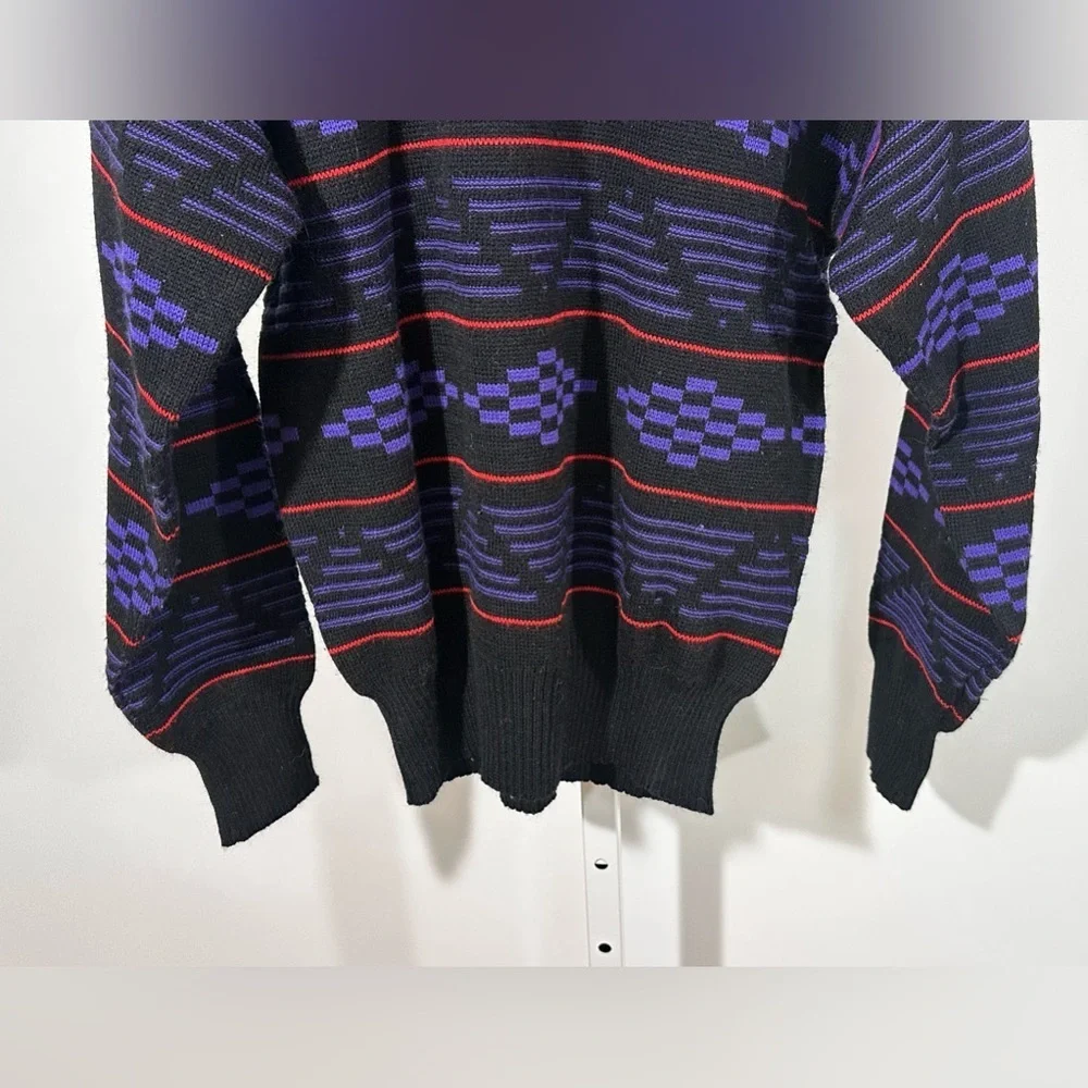 Vintage Hong Kong Meister Abstract Knit Sweater – Black / Purple / Red – medium